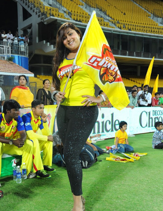 namitha from ccl matches photo gallery